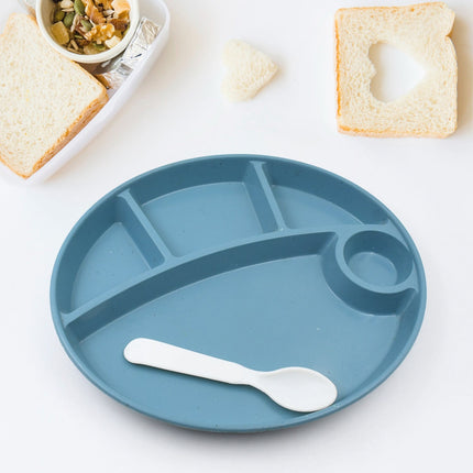 Plastic Food Plates / Biodegradable 5 Compartment Plate With Spoon for Food Snacks / Nuts / Desserts Plates for Kids,Â Reusable Plates for Outdoor, Camping, BPA-freeÂ (1 Pc)