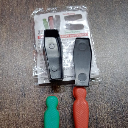 Magic Mummy MYSTERY Trick Toy Mummy CASE (1 Pc / Mix Color & Design)