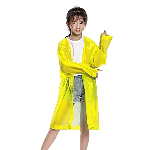 Kidâ€™s raincoat for outdoor travel