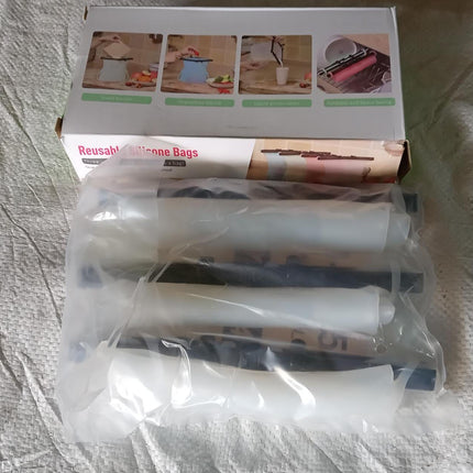 Silicone bags for eco-friendly food storage
