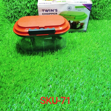 Easy-to-use plastic vegetable chopper, 1000ml.