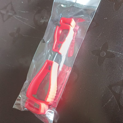 Multifunctional Glove Clip Holder (1 Pc)