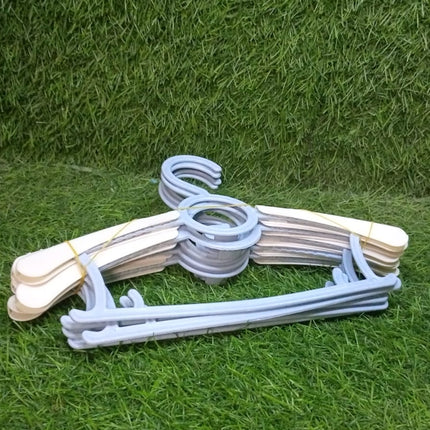 Large Adjustable Plastic Dress Hangers â€“ Space-Saving & Lightweight (5 Pc)