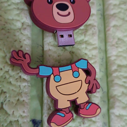 Portable Cartoon Shape Silicone USB Pen drive / Flash disk (15 GB With Baby Rhymes Song / 1 Pc)